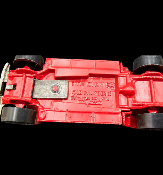 HOT WHEELS OLD NUMBER 5 FIRE TRUCK With Ladders